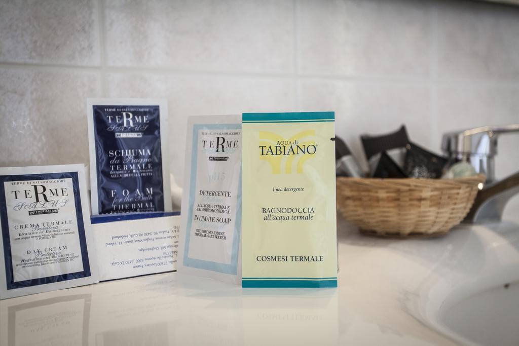 Hotel Rossini Tabiano Terme Zewnętrze zdjęcie